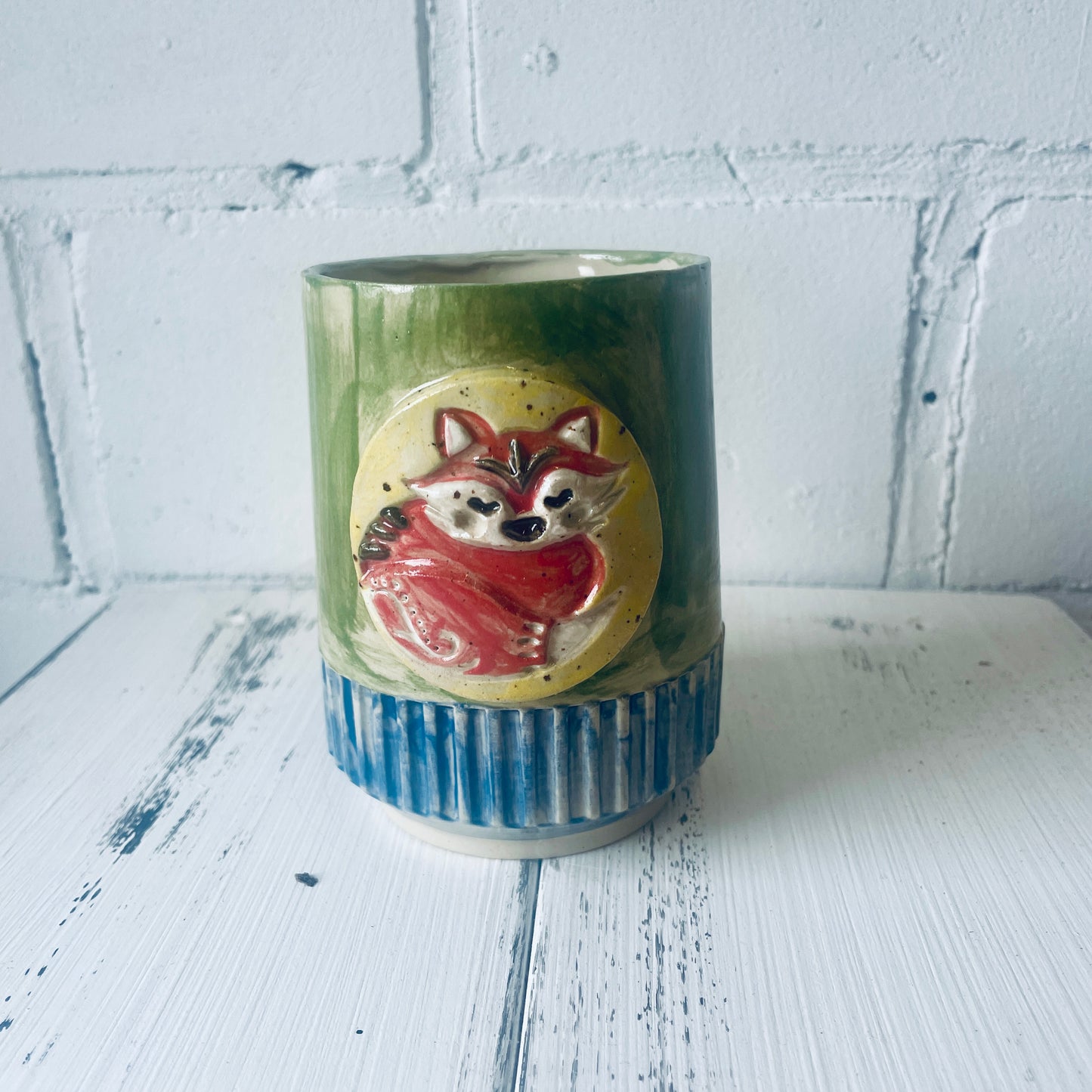 Becher / kleine Vase – Keramikrohling (weißer Ton) mit Fuchs