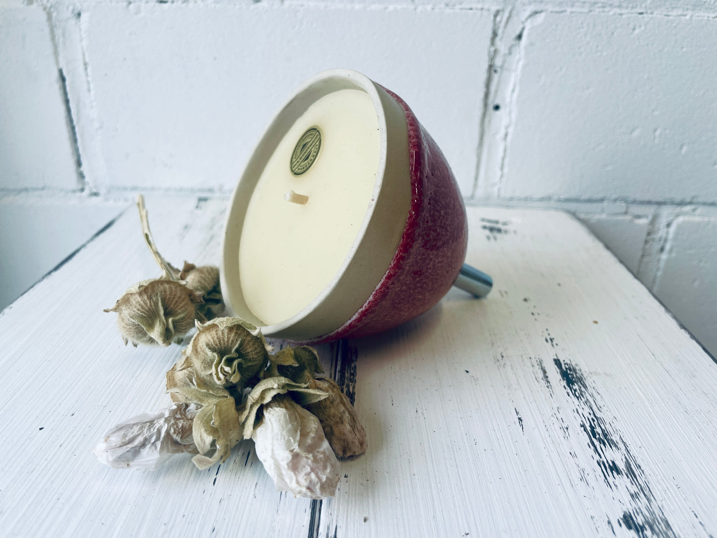 Gartenfackel aus Keramik – handgemacht & mit Bienenwachs gefüllt