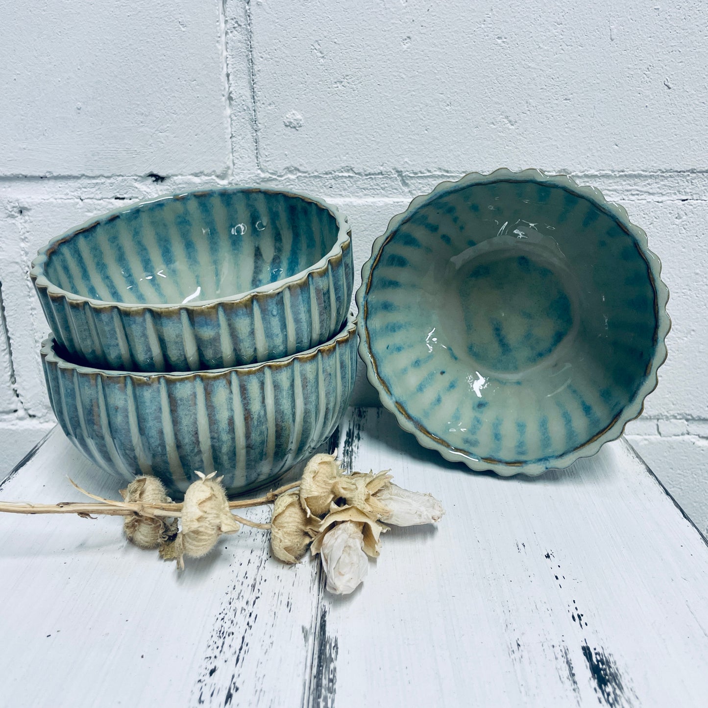 Handgetöpferte Müslischüssel – 300 ml | gerippte Steinzeugschale in Blau-Grün