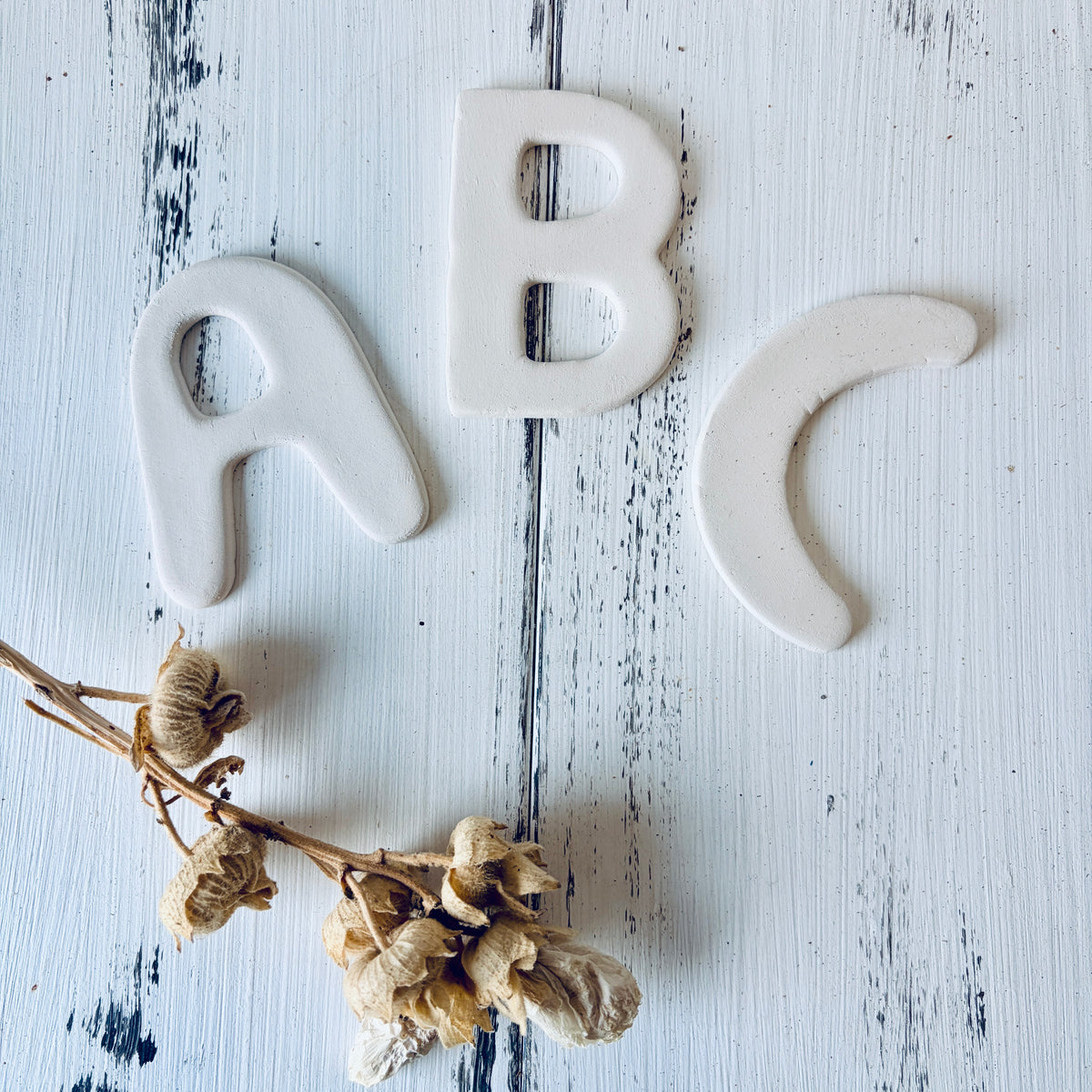 Keramik-Rohling Buchstabe – individuell gestalten