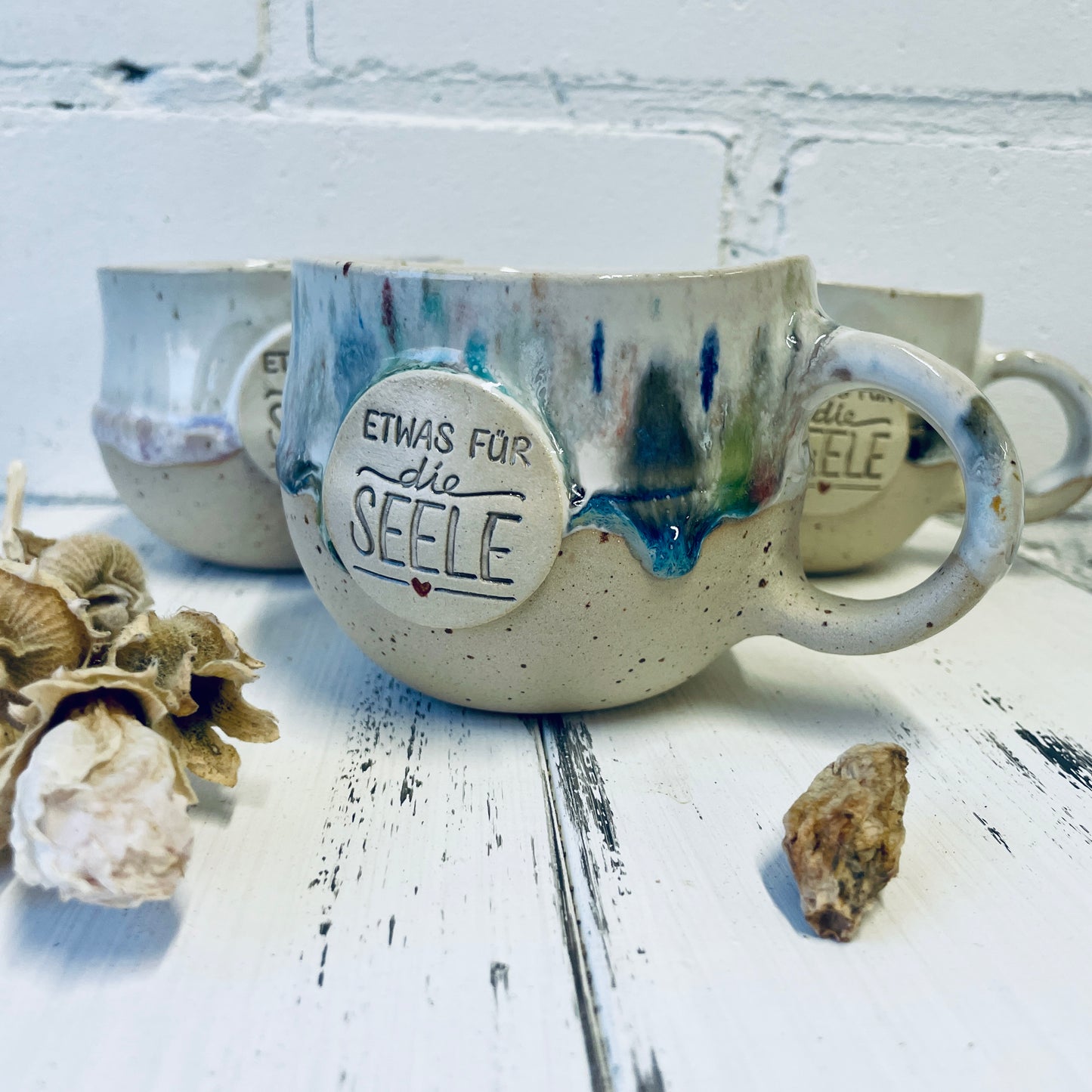 Kleine Tasse mit Spruch „etwas für die Seele“,  kleine Tasse mit rundem Boden