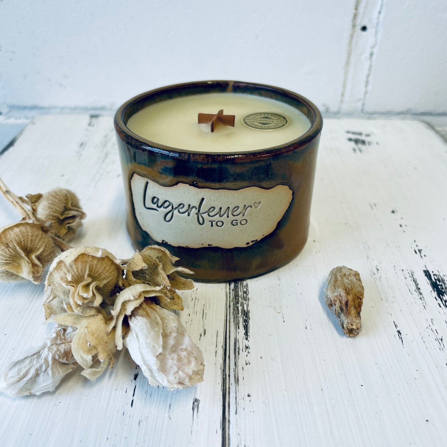 Handgemachte Kerzenkeramik mit Holzdochtkerze , Bienenwachskerze