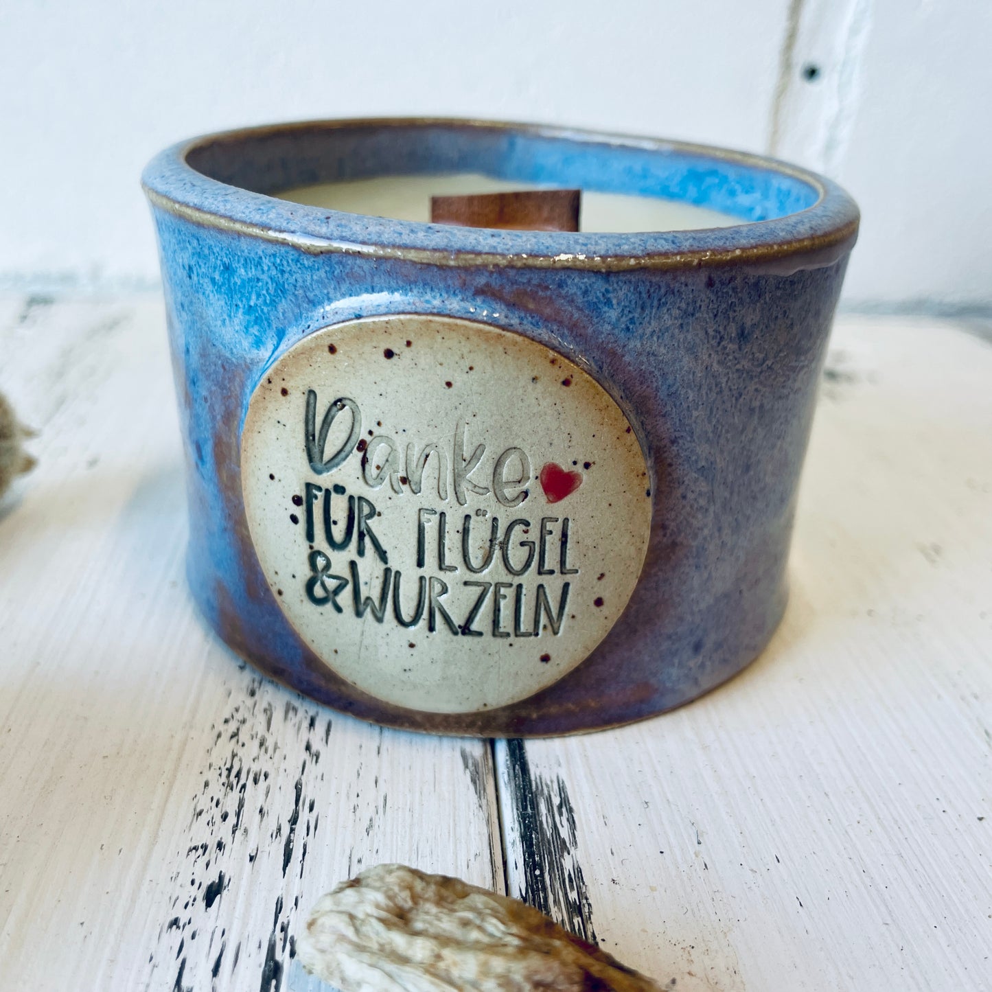 Kerzenbecher „Danke für Flügel & Wurzeln“ – handgemacht & voller Bedeutung
