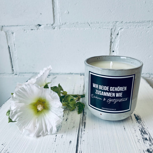 Kerze mit Botschaft – „Wir beide gehören zusammen wie Einhorn & Glitzerstaub, Bienenwachskerze, Steinzeugkeramik, Keramikbecher