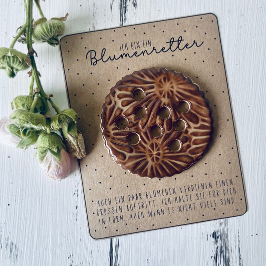 Brauner Blumenretter aus Keramik – handgemachte Blumensteckhilfe – Blumendeckel für Vasen & Gläser – nachhaltige Geschenkidee, Floristik-Tool