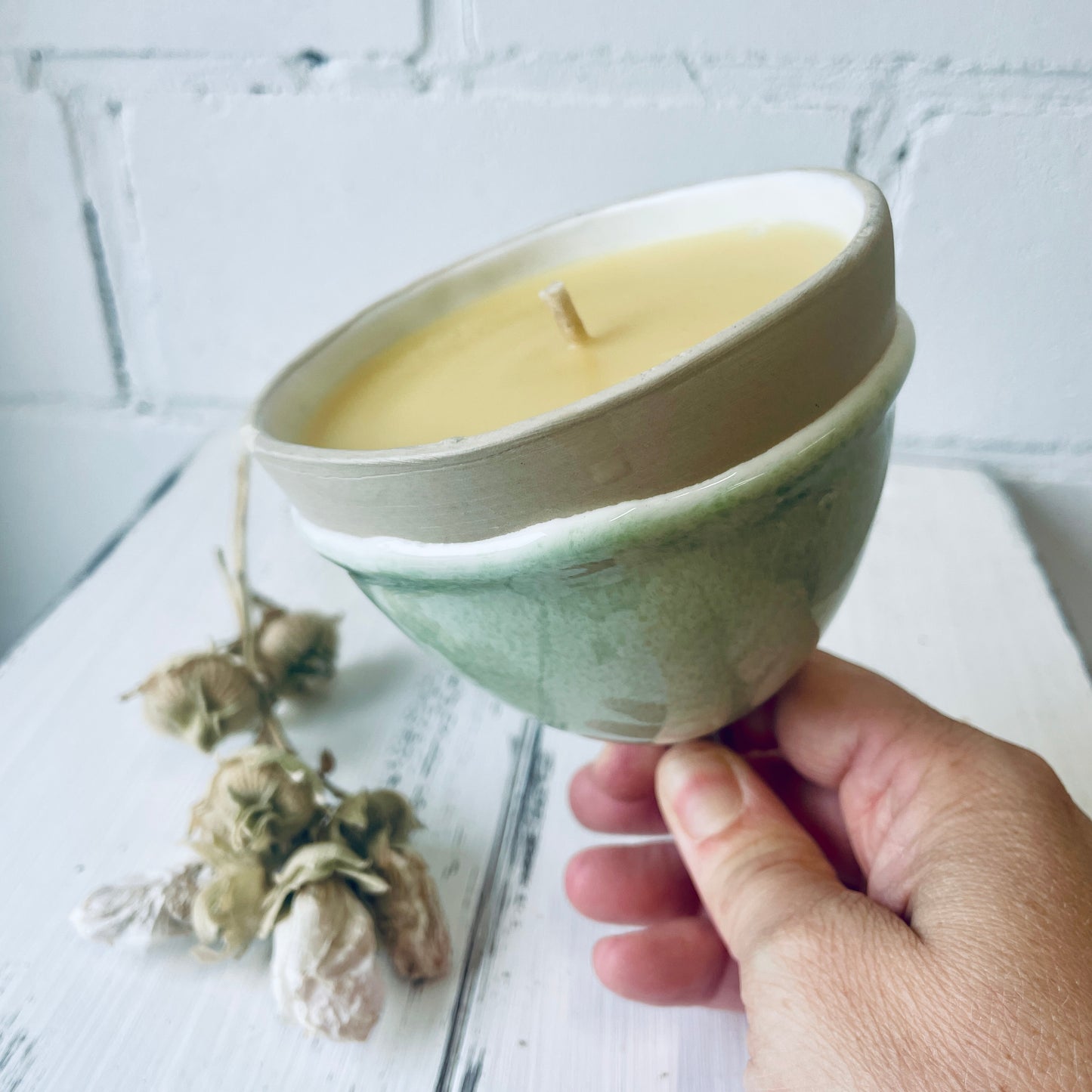 Gartenfackel aus Keramik – handgemacht & mit Bienenwachs gefüllt