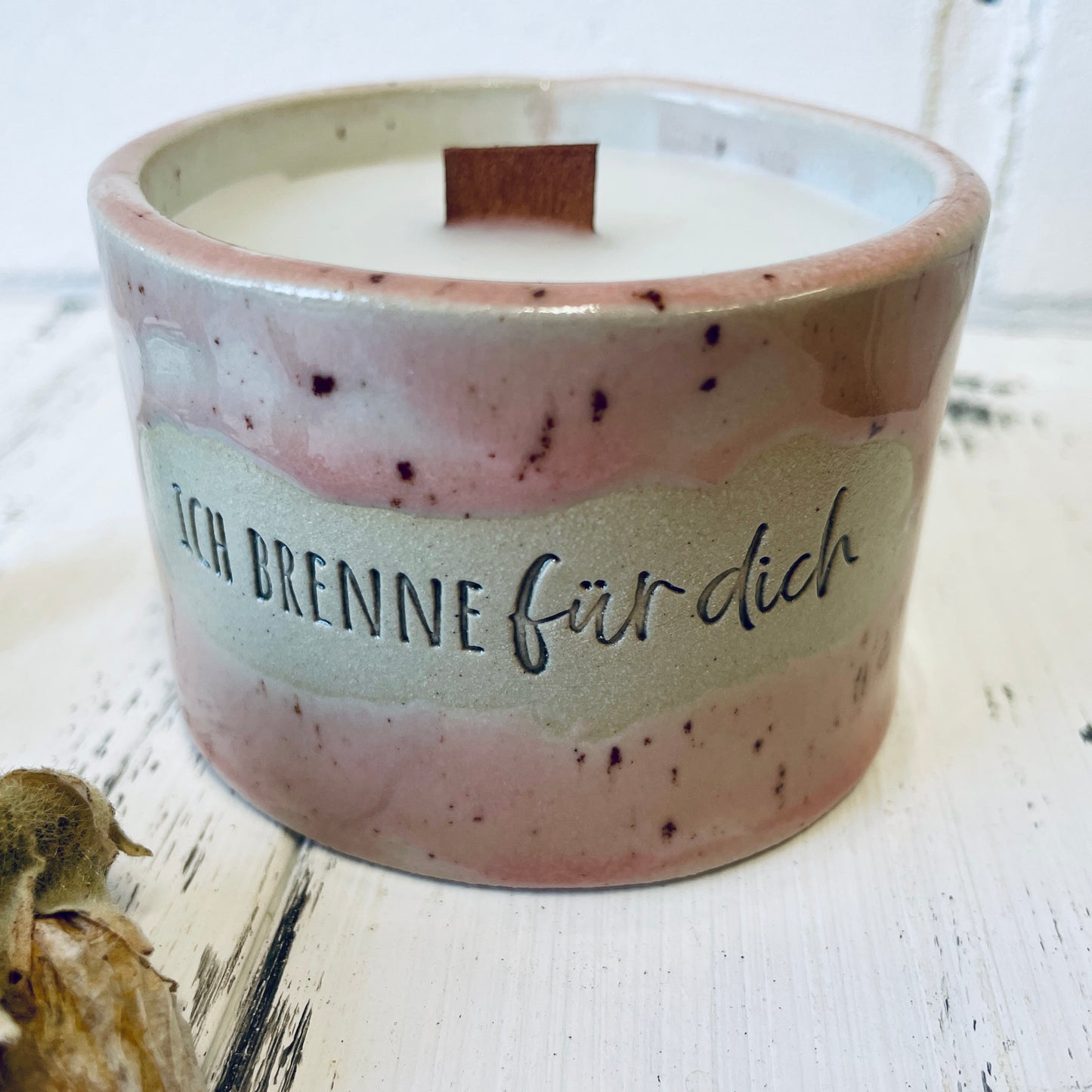 Keramik-Kerze mit Spruch – „ich brenne für dich“