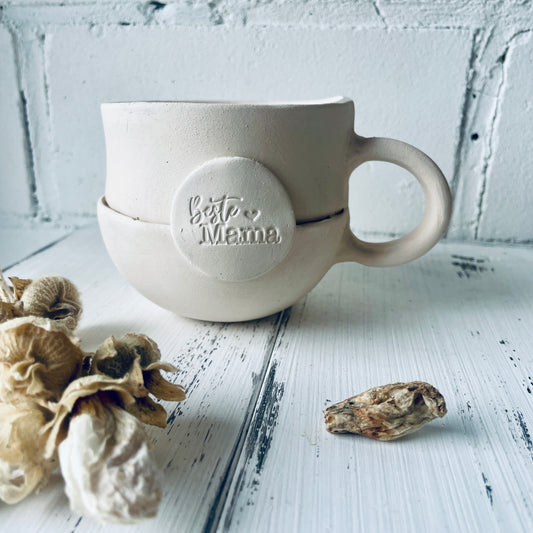 Becher mit Sprechblase "Beste Mama" – Rohling zum Keramikmalen, Ton mit Spots